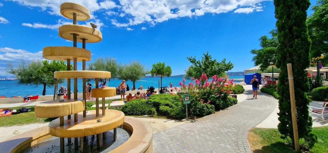 Sunny Holiday House With Pool Kaštela Zewnętrze zdjęcie